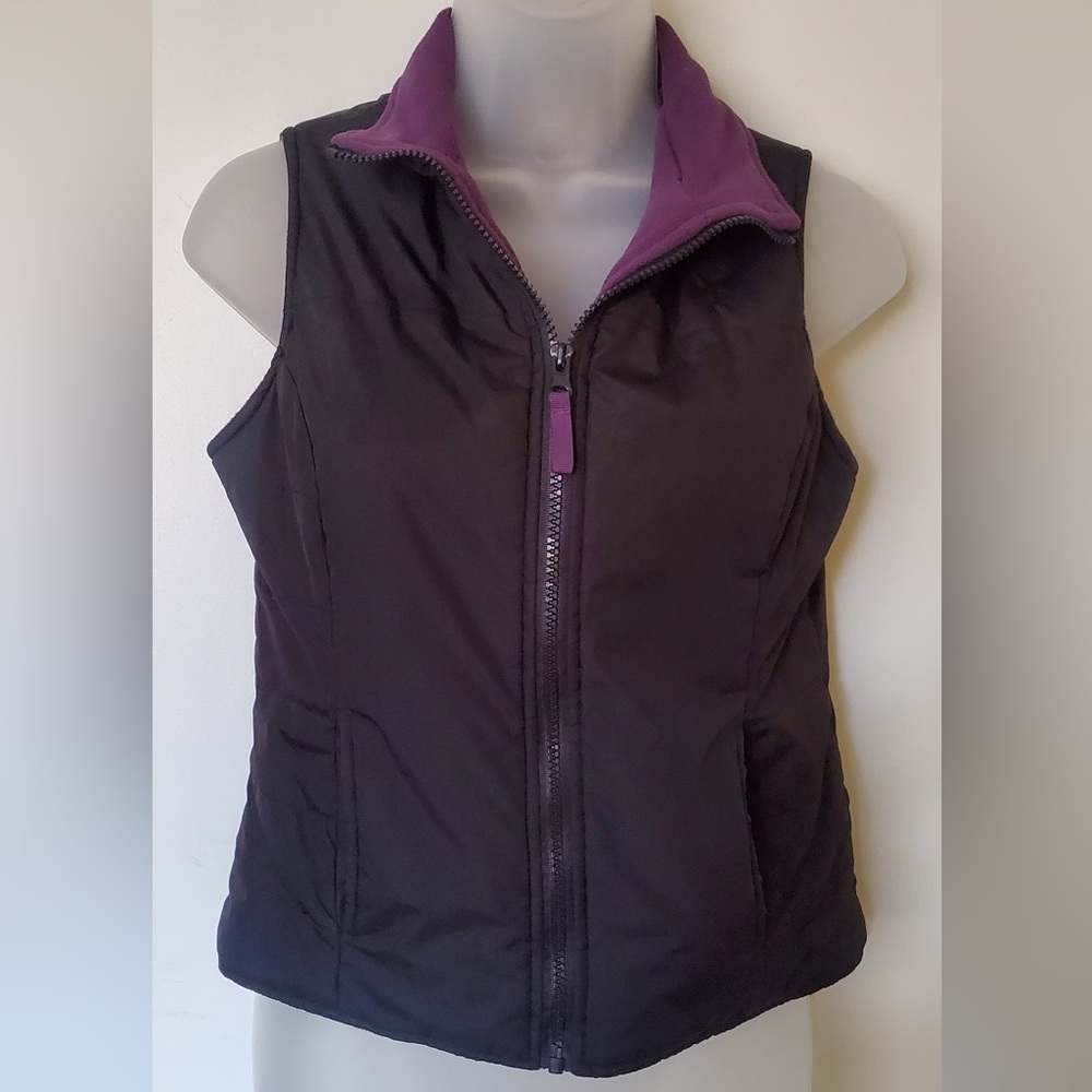 Forever 21 Black Puff Vest Sz Small